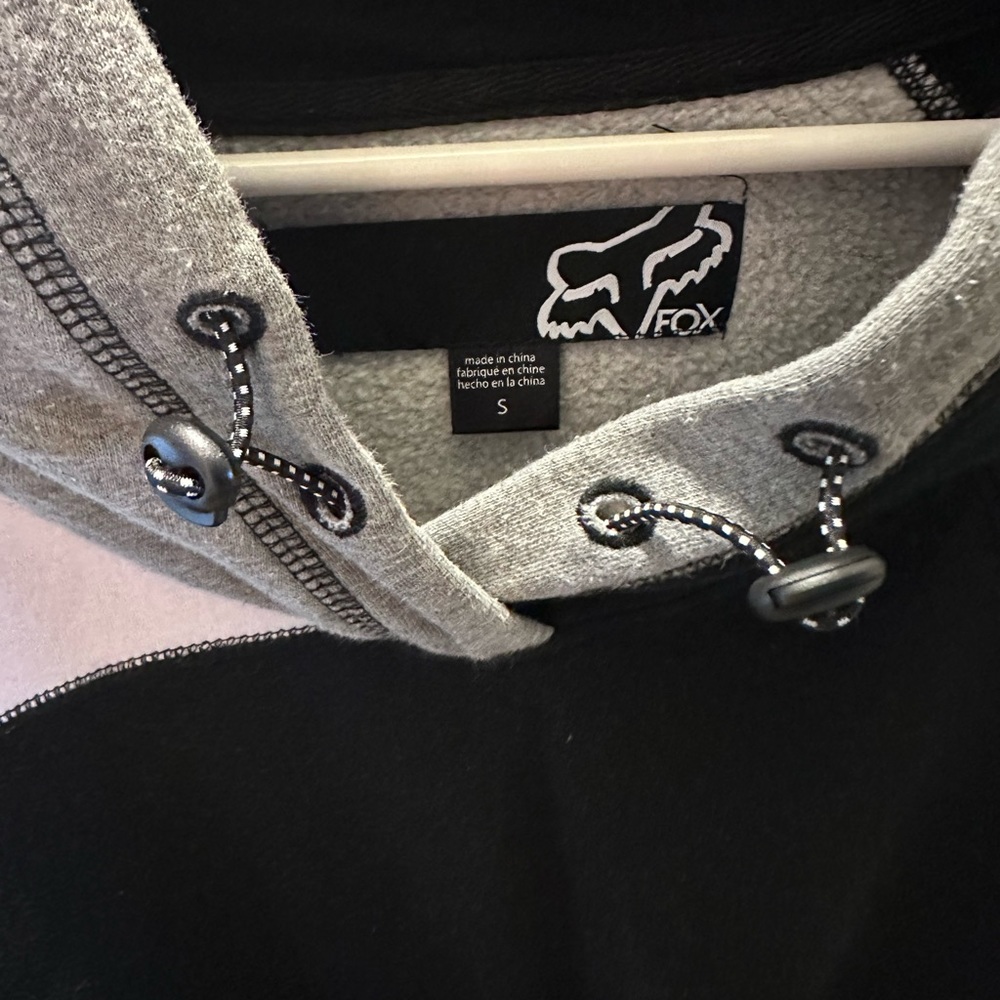 Fox Racing Sweatshirt - Picture 3 of 3